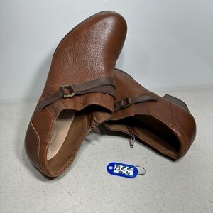 Clarks Womens Brown Leather Casual Valarie 2 May Heel Bootie Shoe 11 M